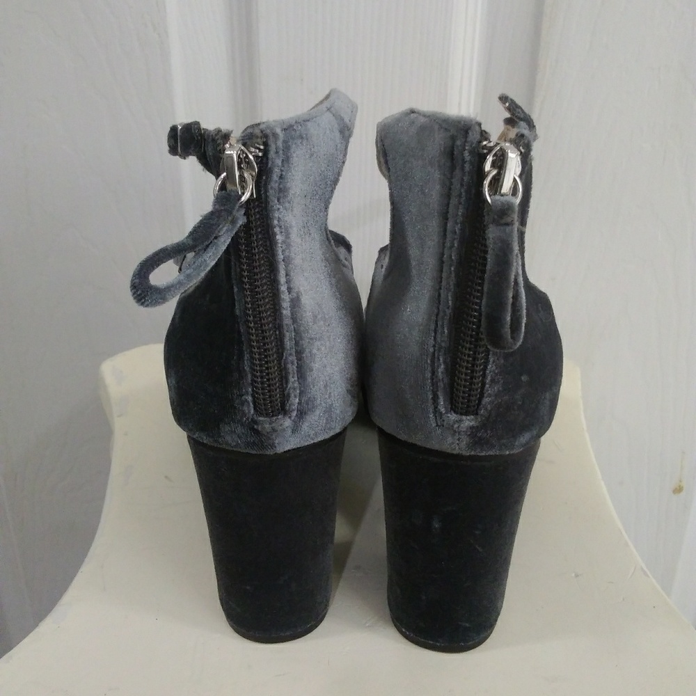 Zigi Soho Heels - Picture 2 of 7